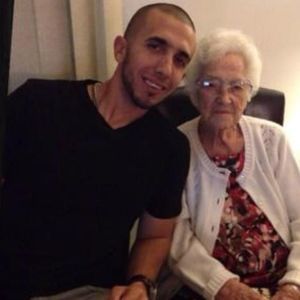 Meet your Posher, Cory